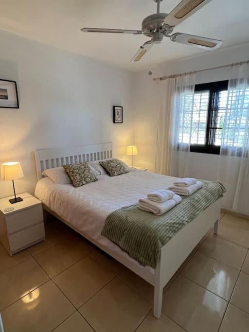 Casa Mo, 2 Bedroom Apartment Close To The Beach Puerto del Carmen  Buitenkant foto