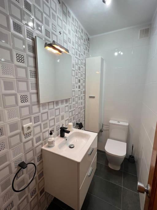 Casa Mo, 2 Bedroom Apartment Close To The Beach Puerto del Carmen  Buitenkant foto