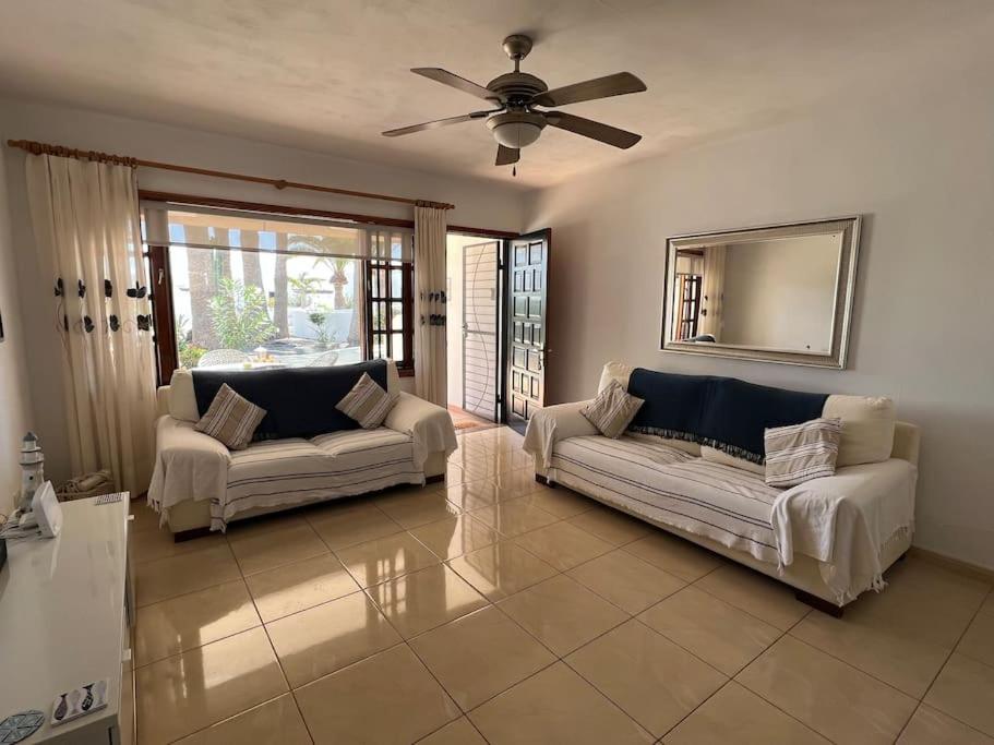 Casa Mo, 2 Bedroom Apartment Close To The Beach Puerto del Carmen  Buitenkant foto