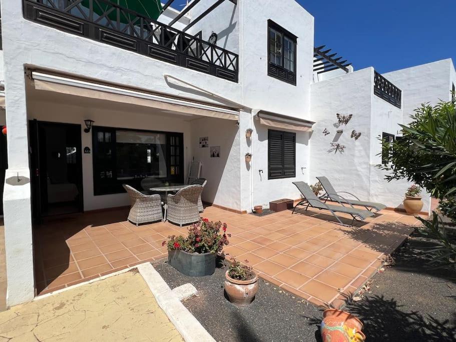 Casa Mo, 2 Bedroom Apartment Close To The Beach Puerto del Carmen  Buitenkant foto